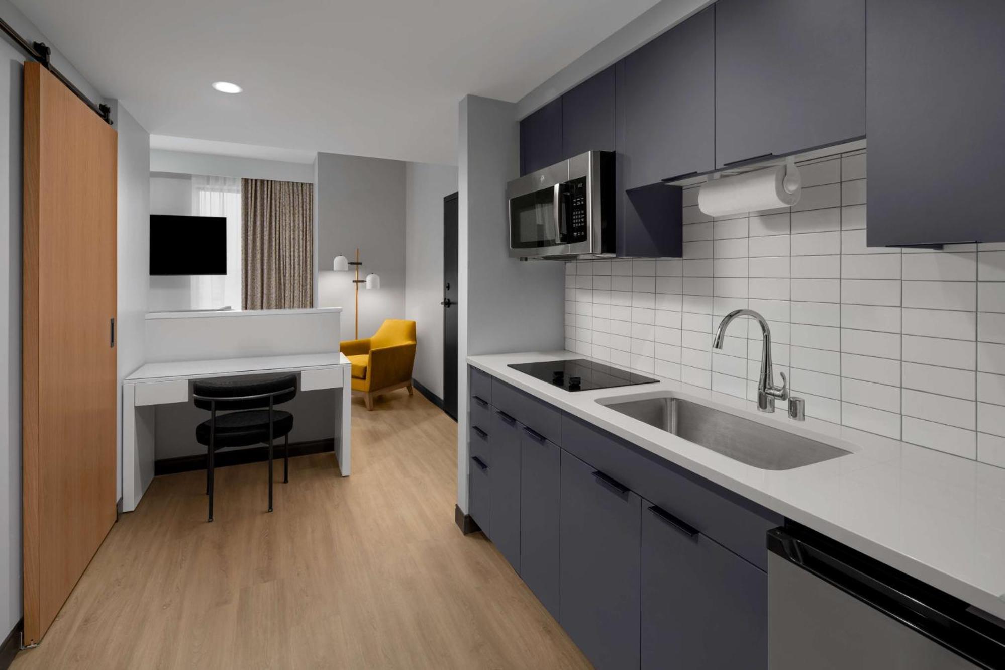 Homewood Suites By Hilton Grand Prairie At Epiccentral Exterior foto