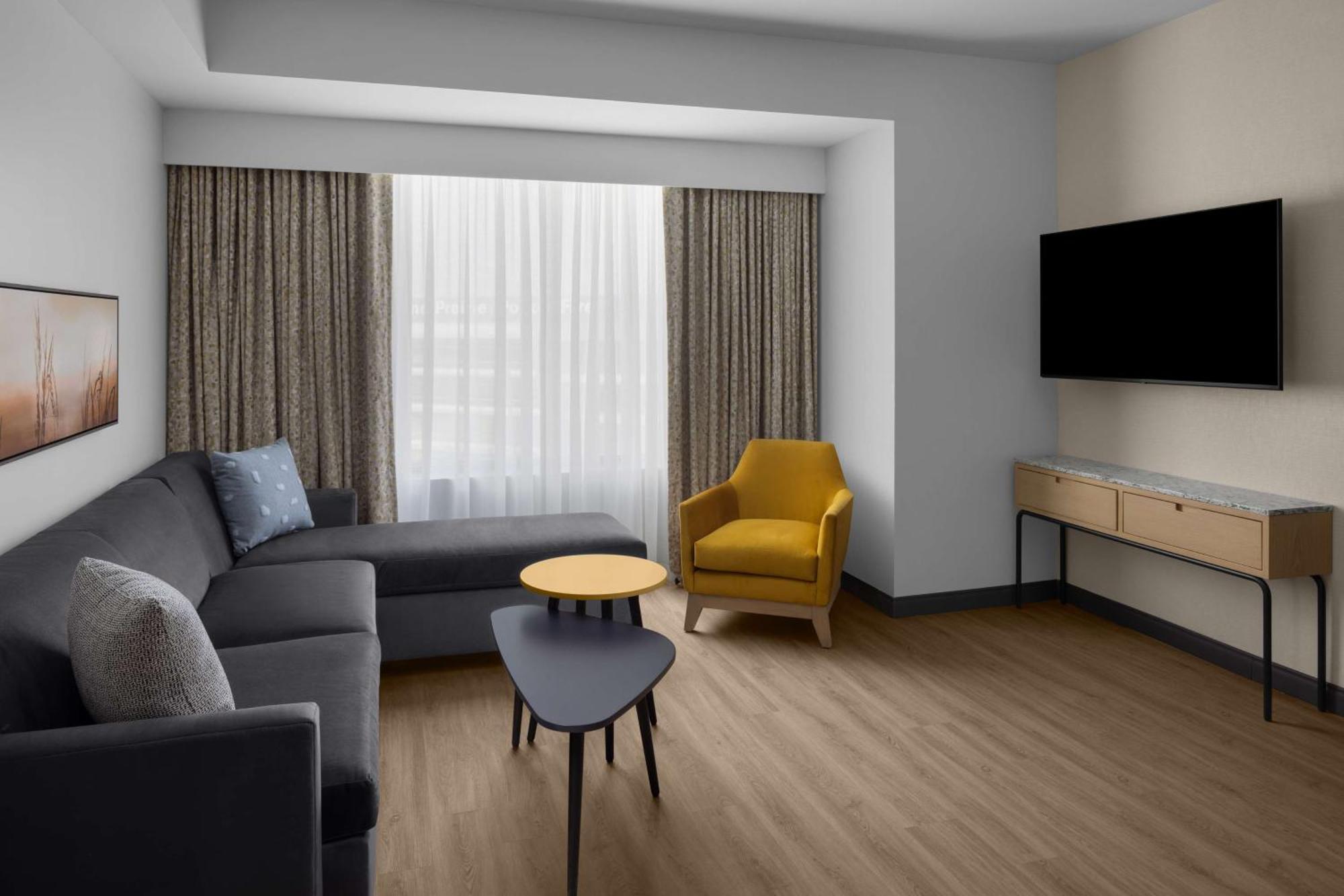 Homewood Suites By Hilton Grand Prairie At Epiccentral Exterior foto